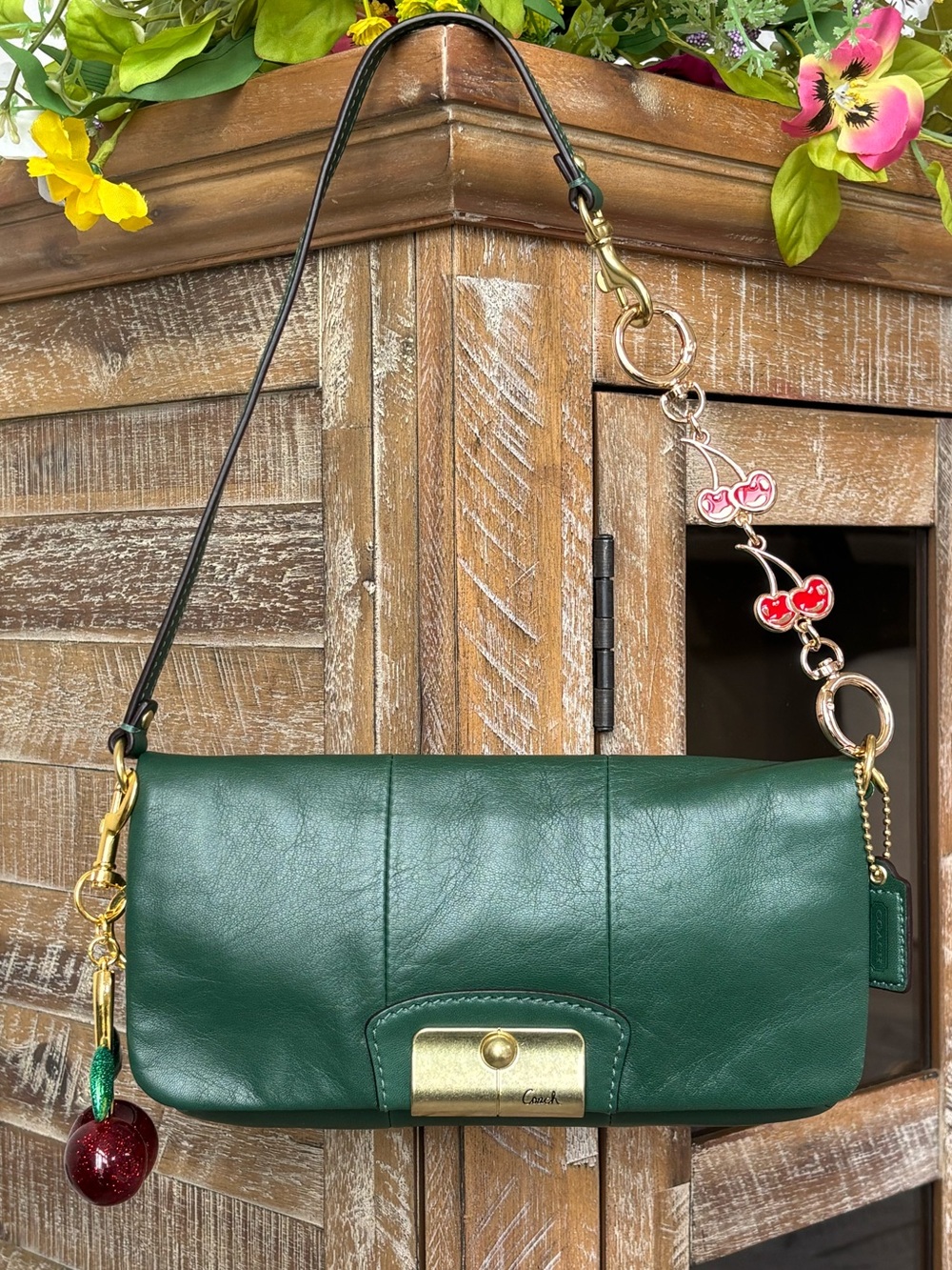 💚🍒 Y2k COACH Kristin Large Wristlet Mini Bag🍒💚